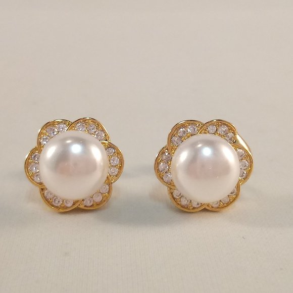 18K Yellow Gold Filled Pearl Swirl Flower Diamond Topaz Zircon Stud Earrings - Picture 1 of 6